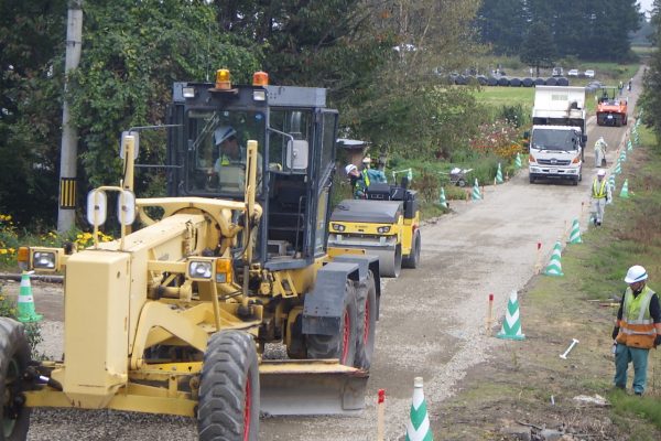 特殊舗装道路改良工事第６工区